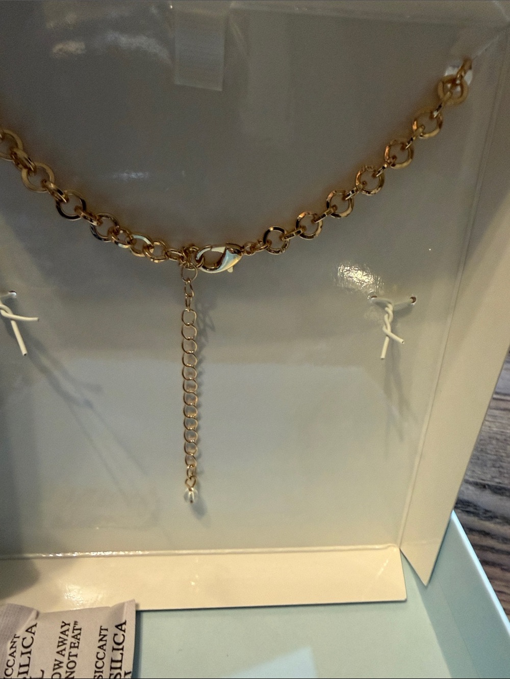 House of Harlow 1960 Gold Shell & Pearl Charm Necklace - Gold and White - Picture 6 of 6